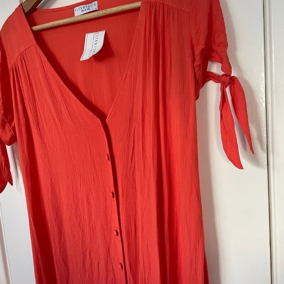 Flynn Skye Dresses & Skirts - Flynn Skye Maxi Dress sz S NWT